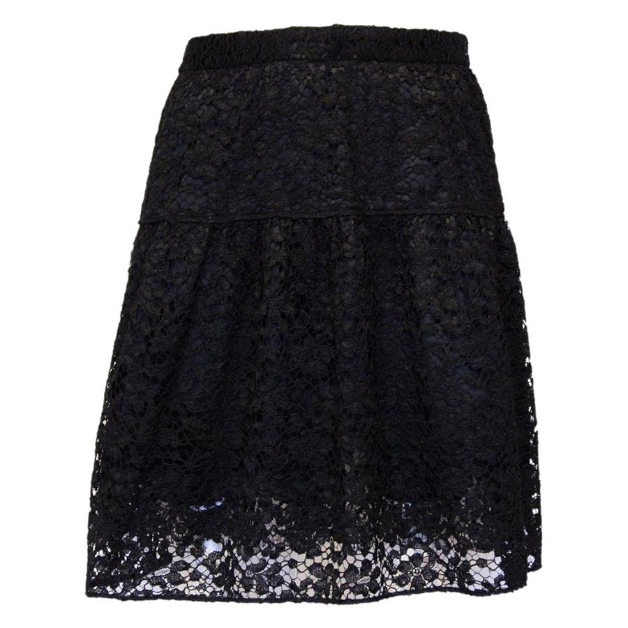 Dolce and Gabbana Lace skirt size 40 at 1stDibs | dolce gabbana black ...