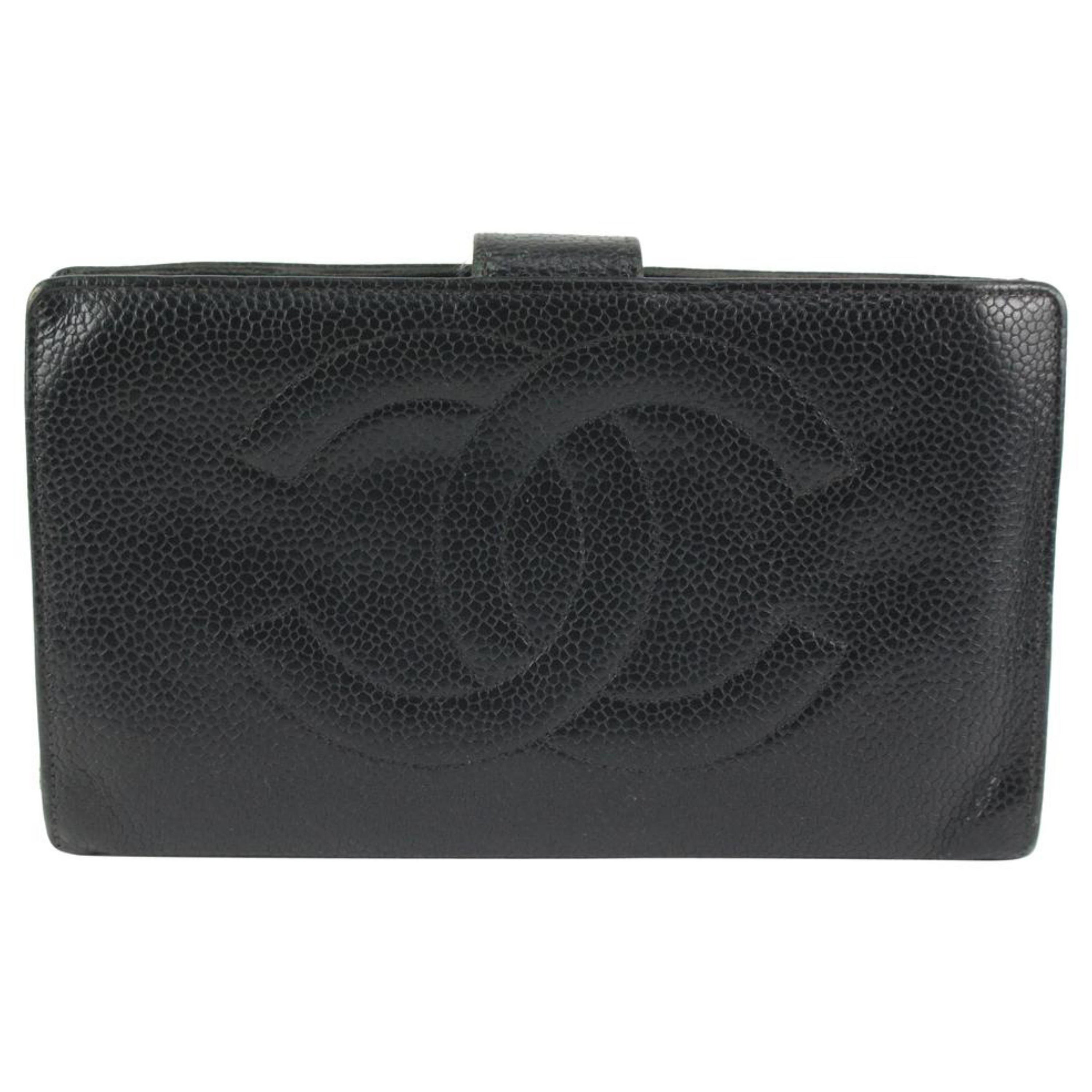 Chanel - Portefeuille long à rabat en cuir caviar noir avec logo CC 1213c18 en vente