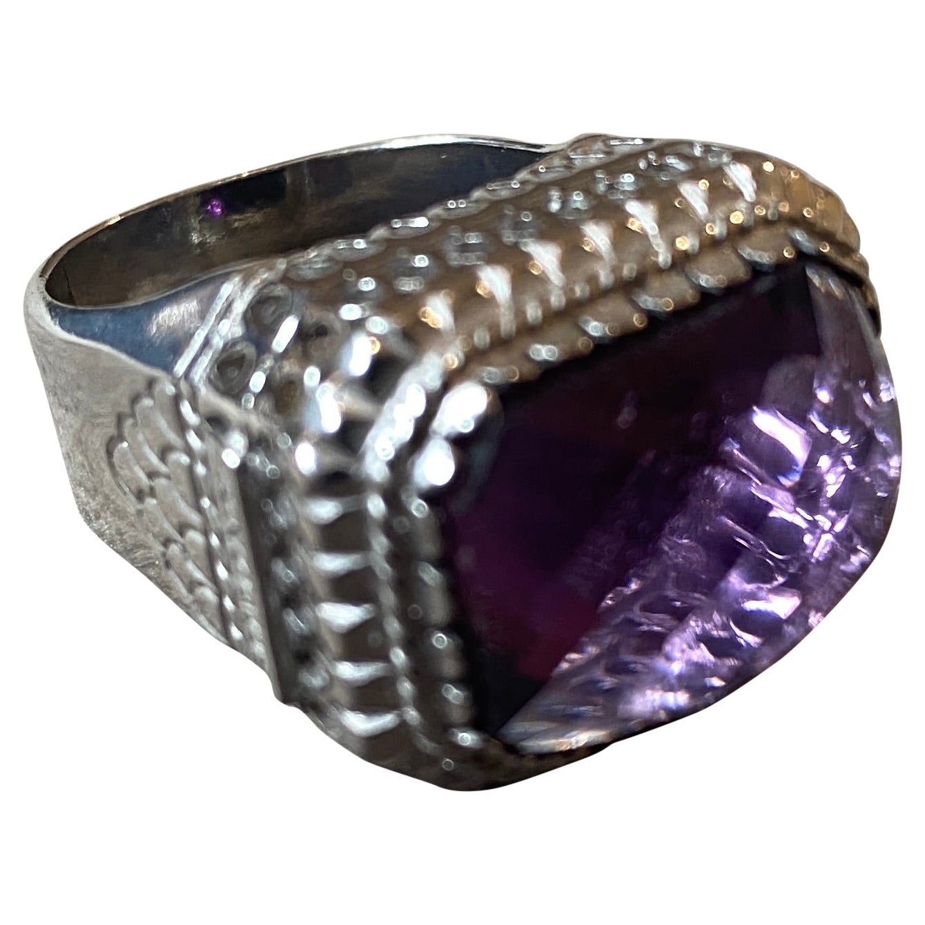 A 1990s Retro Sterling Silver and Hydrothermal Quartz Italian Cocktail Ring For Sale