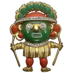 Hattie Carnegie Aztec Warrior Lucite Voodoo Brooch Pin 7