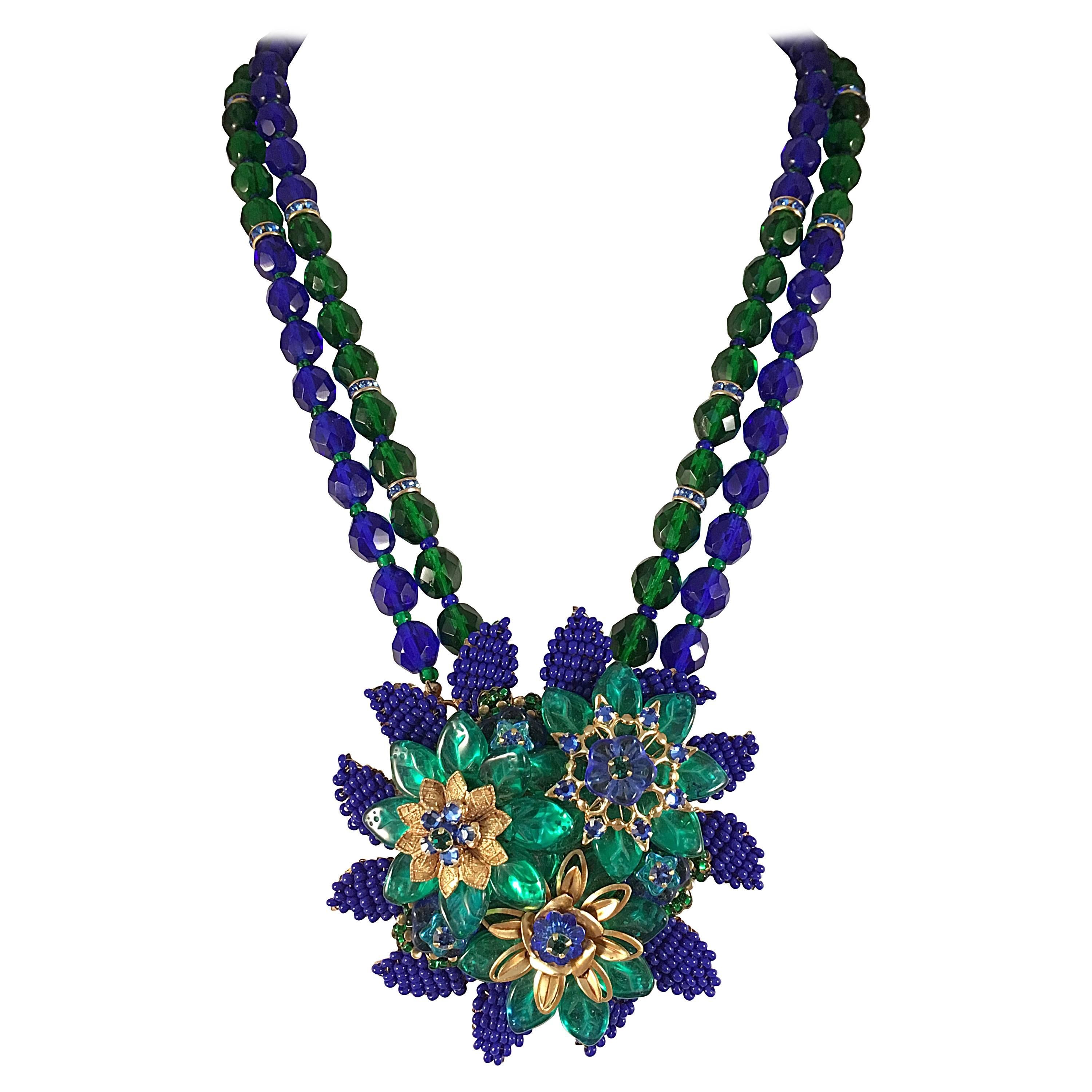 Stanley Hagler and Ian St. Gielar Necklace Blue And Green Beaded Flower Pendant For Sale
