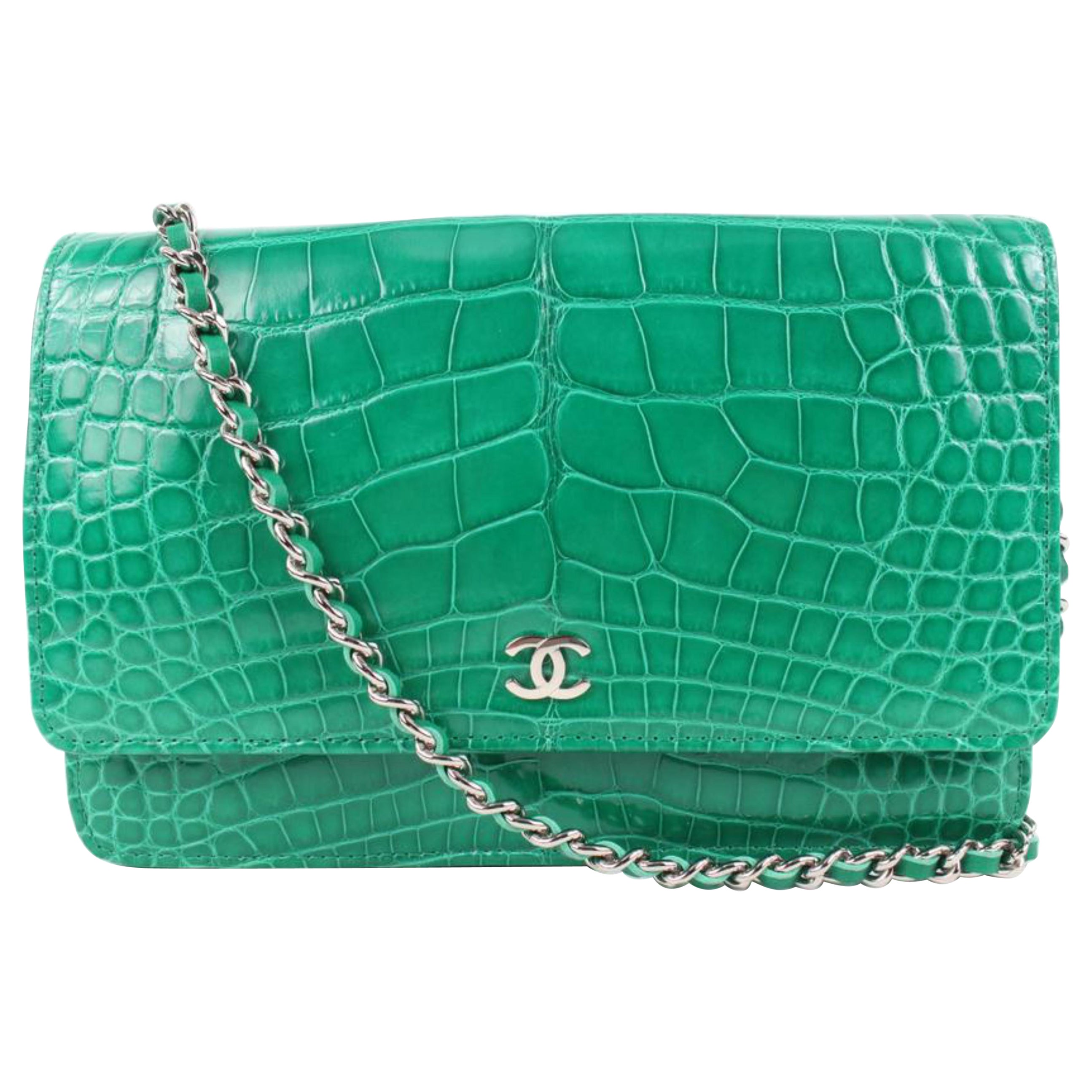 Chanel Ultra Rare Emerald Green Alligator Wallet on Chain SHW Woc 46cz414s