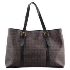 Fendi Tote aus beschichtetem Canvas mit Gürtel und Zucchino-Muster groß