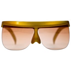 1970er COURREGES Sonnenbrille aus goldenem Kunststoff