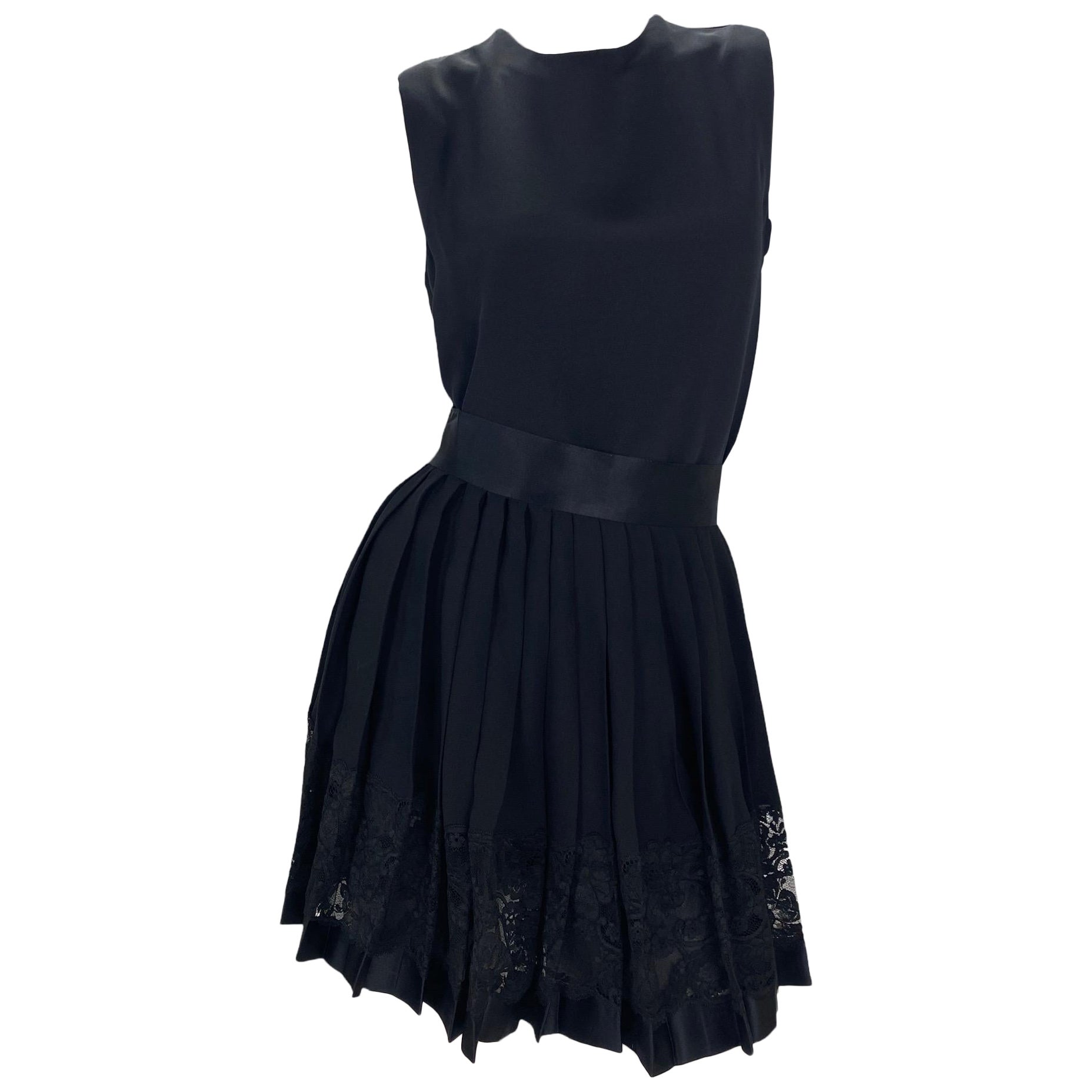 1991 Vintage Versace Atelier Black Silk Lace Mini Dress Skirt Set For Sale