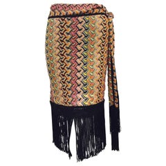 Mehrfarbiger gerader Strickrock von Missoni mit Krawatte und dramatischem Fransensaum