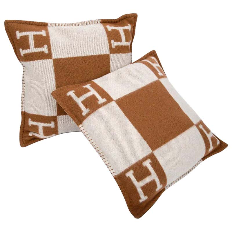 Hermes Pillow Avalon PM Signature H Camel / Ecru Throw Cushion Set of ...