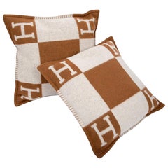 Hermes Pillow Avalon PM Signature H Camel / Ecru Throw Cushion Set of Two New