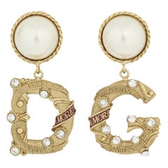 Dolce & Gabbana Pearls Logo Amore
clip on earrings