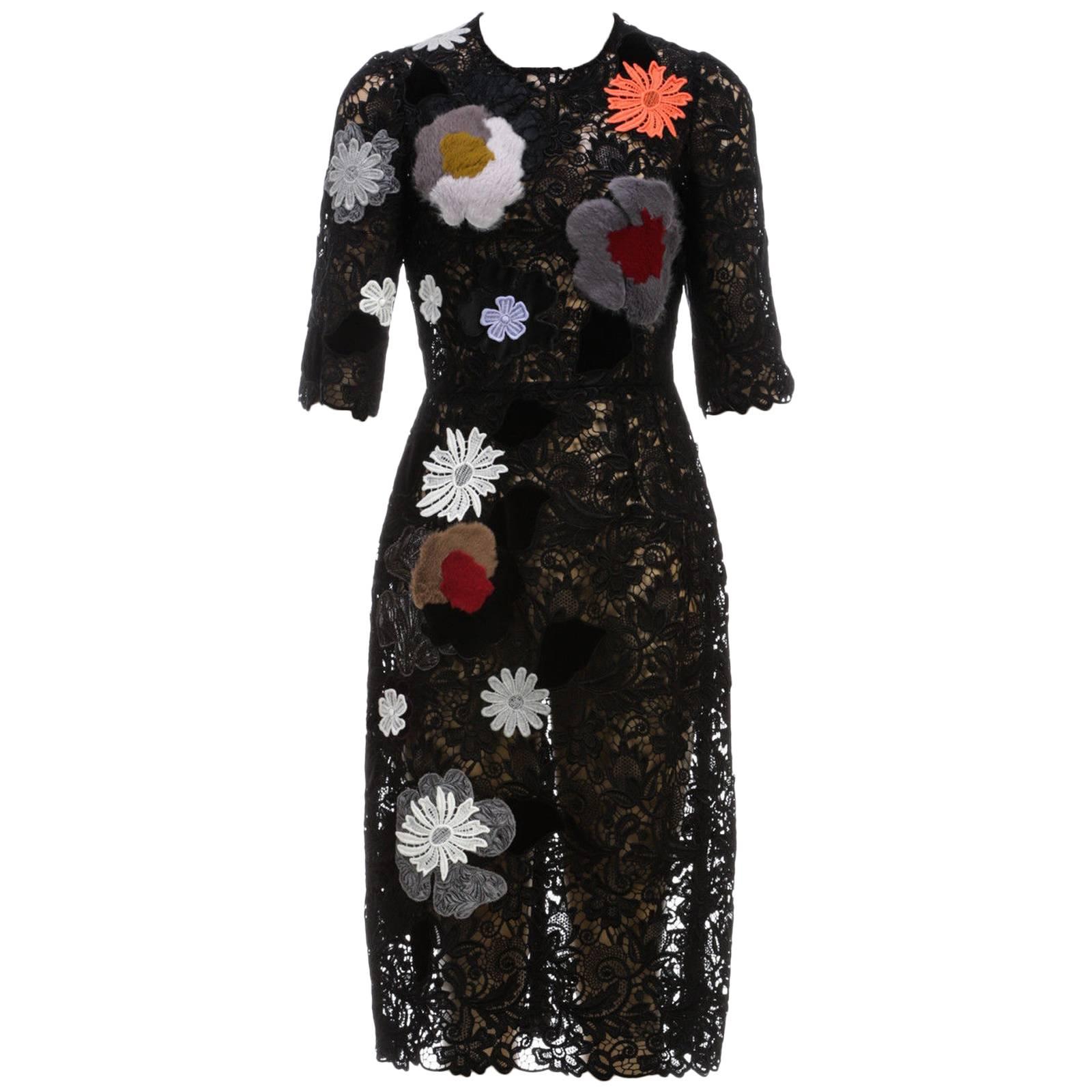 Dolce & Gabbana Black Half Sleeve Macrame Floral Applique Dress AW 14 (Size 40) For Sale