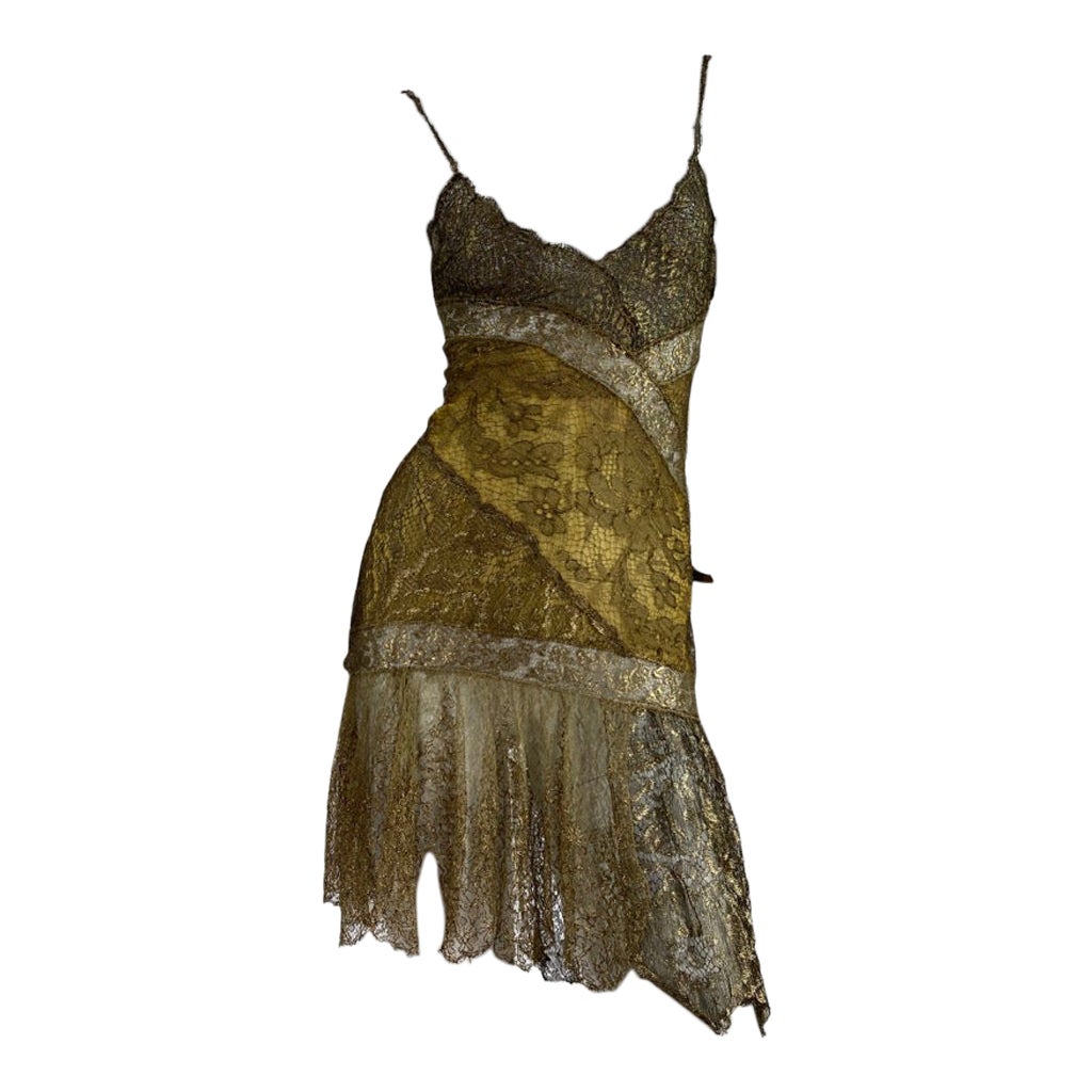 NWT Vintage VERSACE ATELIER F/W 2002 Runway Gold Lace Mini Dress It 42 - US 6 For Sale