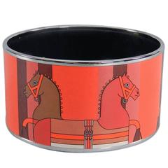 Hermes extra wide printed enamel bracelet – pink horses