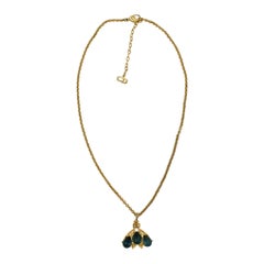 Christian Dior Vintage Gold getönte Halskette mit Bienenanhänger aus Juwelen