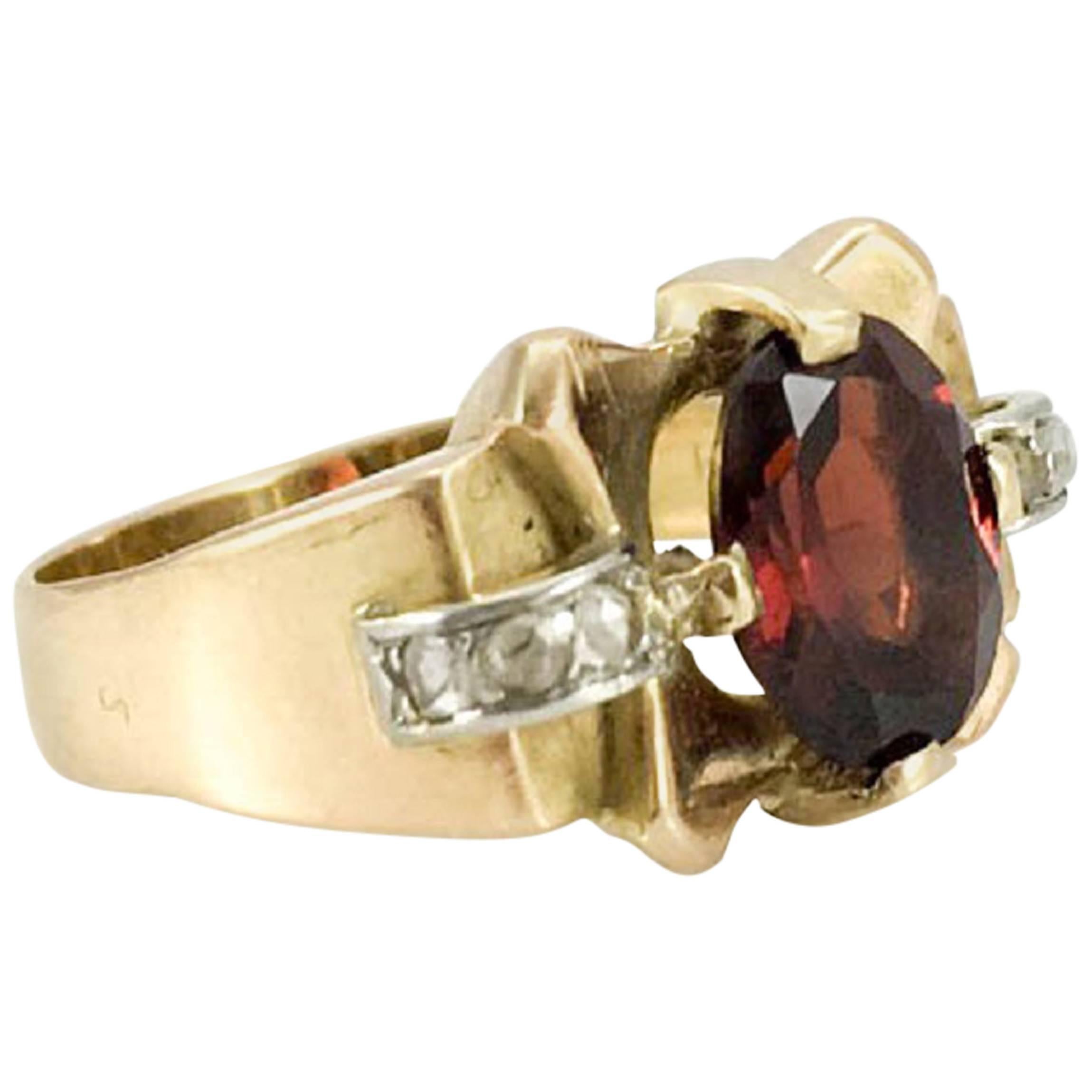 Garnet, Gold and Diamond Cocktail Ring - 1940s For Sale