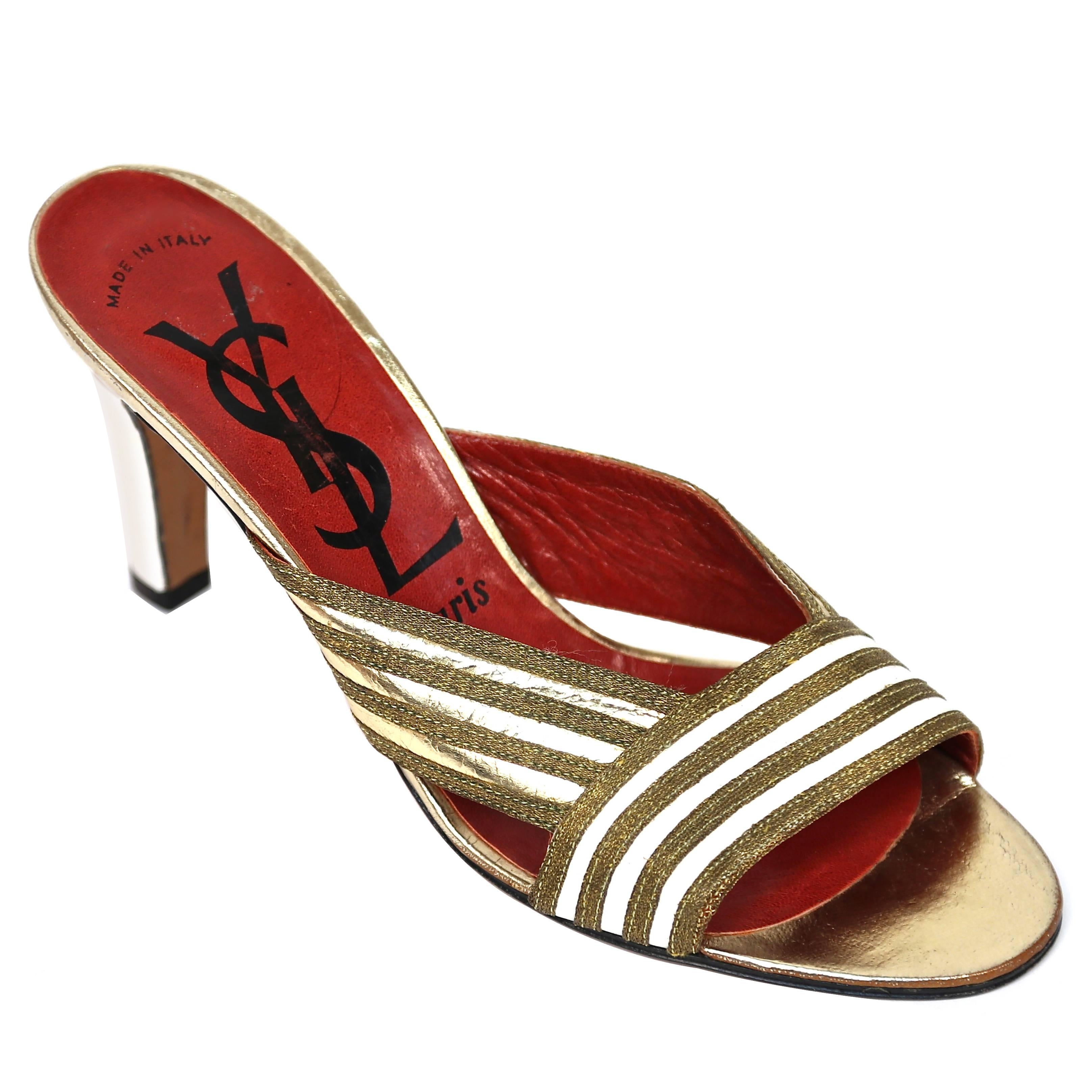 Chaussures à talons Yves Saint-Laurent en cuir doré, pointure 38 en vente