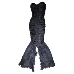 Oscar de la Renta Outstanding Vintage 1980's Black Silk Mermaid Dress