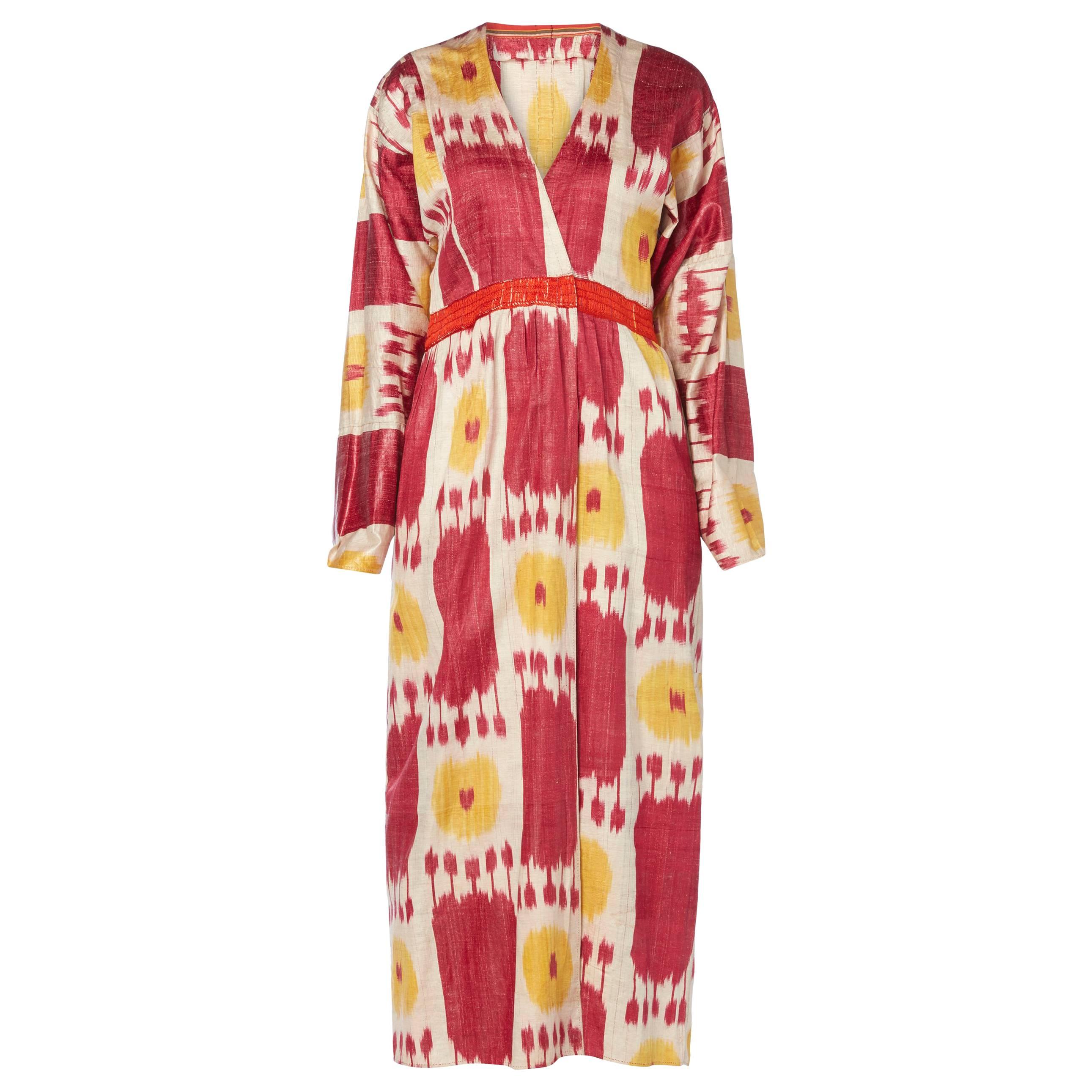 Great Unknown red & yellow Ikat print robe, circa 1900 For Sale