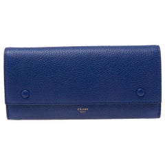 Große Multifunktions-Brieftasche mit Klappe aus blauem Leder von Celine