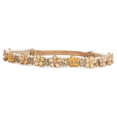 Bracelet CHANEL rose et ambre, 2018, bandeau grenat et perle