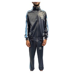 Adidas Grauer & Blauer Stretchy-Hosenanzug aus Polyester, selten Chile 62''