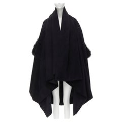 YOHJI YAMAMOTO Manteau cocon drapé en laine brossée noire avec manches en peau de mouton S
