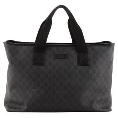 Gucci Reise Messenger Bag GG aus beschichtetem Segeltuch mit Reißverschluss groß