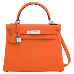 Hermes Kelly 28cm Feu Orange Handbag U Stamp, 2022