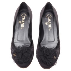 CHANEL 08C G G25751 black lace Camellia floral gold CC ballerina flats EU37.5