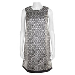 Gucci Monochromes Metallic-Blumen-Jacquard-Kleid ohne Ärmel S