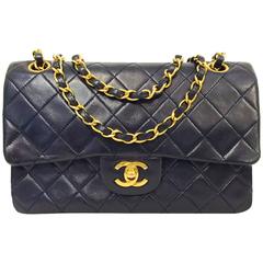 Vintage Collectible Chanel Navy Quilted Lambskin 2.55 Serial No. 299966 Excellent 