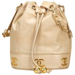 Vintage Chanel Beige Lambskin Leather Shoulder Bag