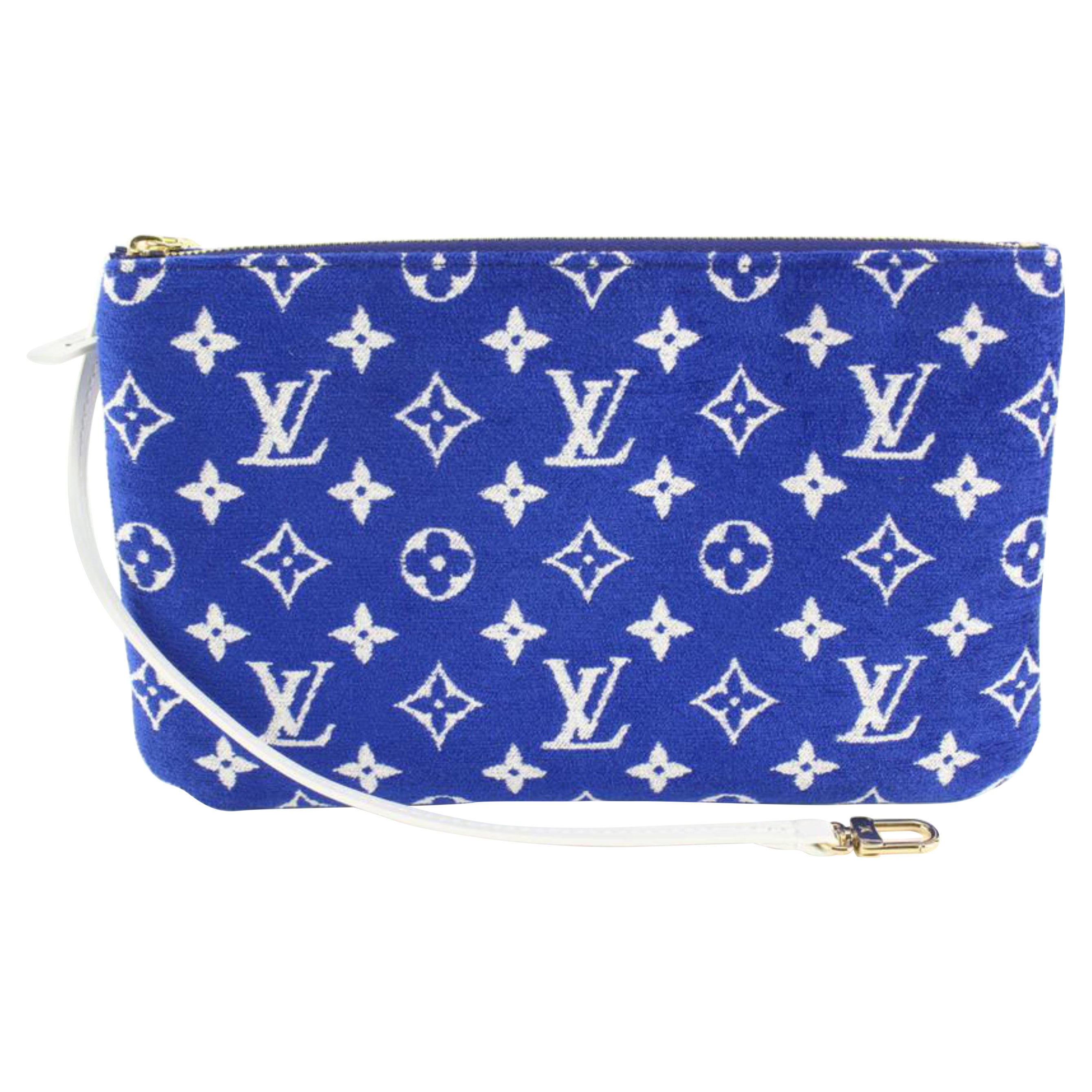 Louis Vuitton Blue Monogram Velvet Match Neverfull Pochette MM or GM 22lv517s For Sale