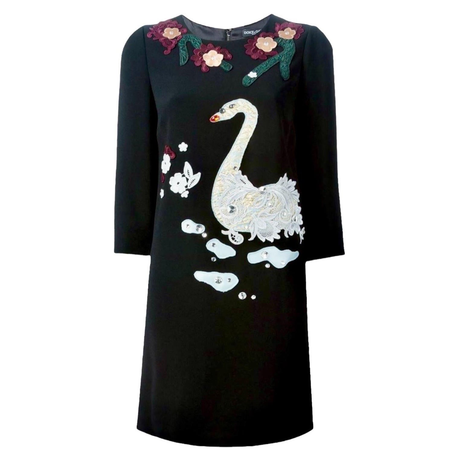 UNWORN Dolce & Gabbana Black Crystal Embellished Appliqué Lace Swan Dress 42 For Sale