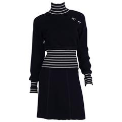 Chanel 2008C Navy/White Casual Knit Pullover & Skirt w/Chanel Airplanes  FR38/40