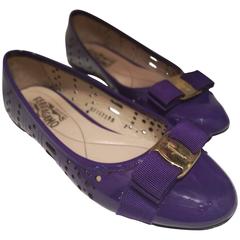 Salvatore Ferragamo varnish perforated leather ballerina 3