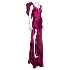 John Galliano Fuchsiafarbenes schräg geschnittenes Abendkleid aus Seide mit Flamencomuster, H/W 1995