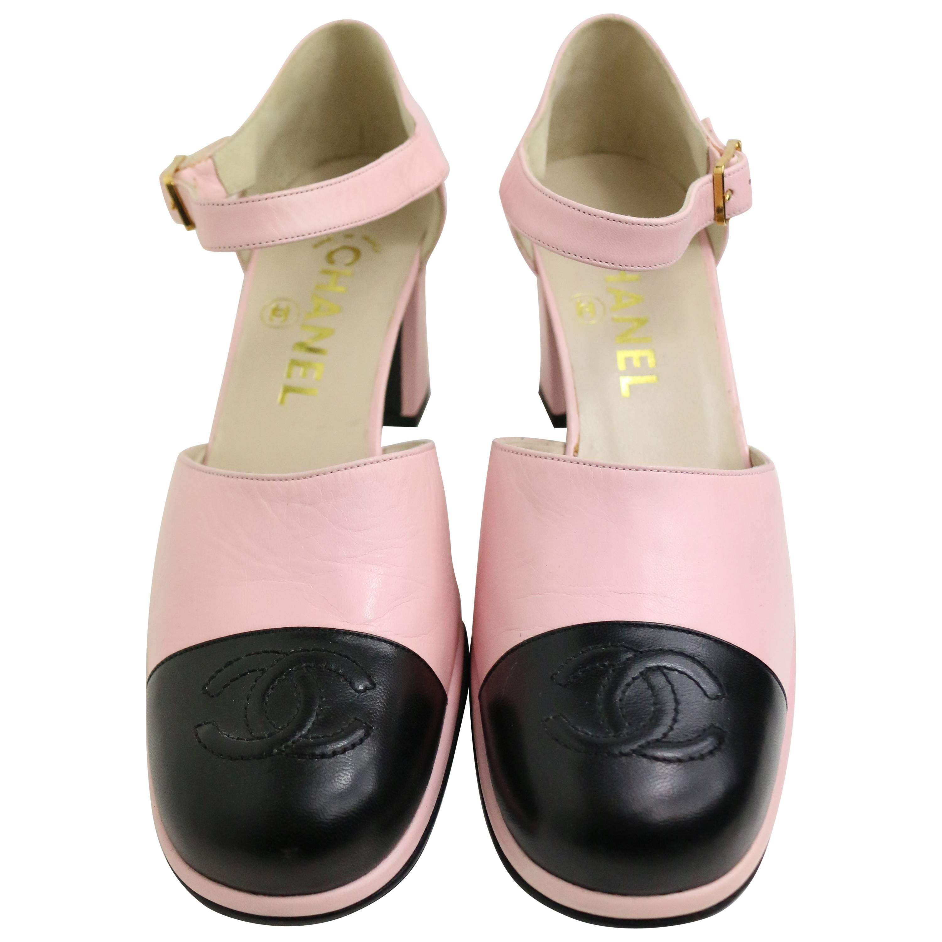 Chanel Pink Two Tones Leather "CC" Logo Strap Loafers Shoes