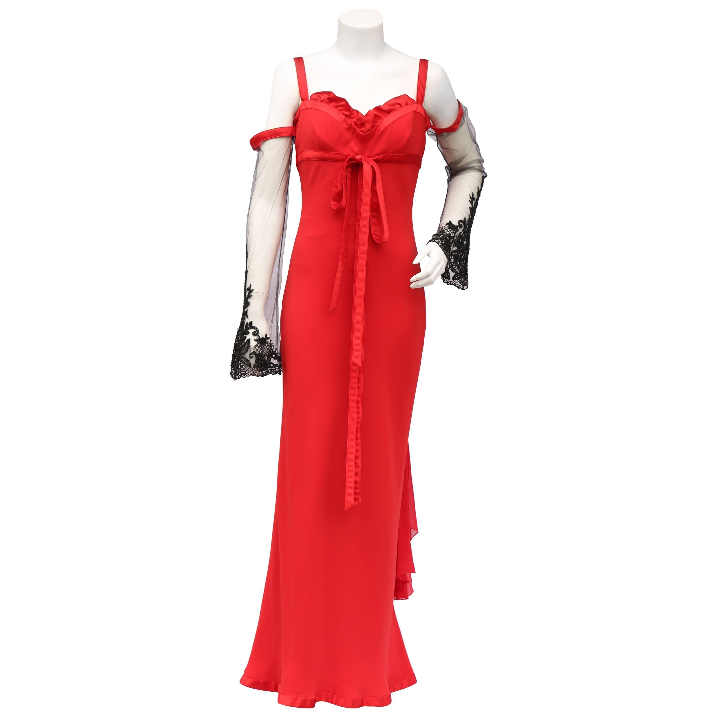 Valentino red silk evening gown dress For Sale