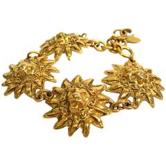 Vintage Chanel Gold Lion Mane Head CC Charm Chain Link Bracelet 