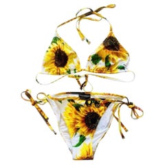 Dolce & Gabbana Yellow
Sunflower summer print bikini swimsuit