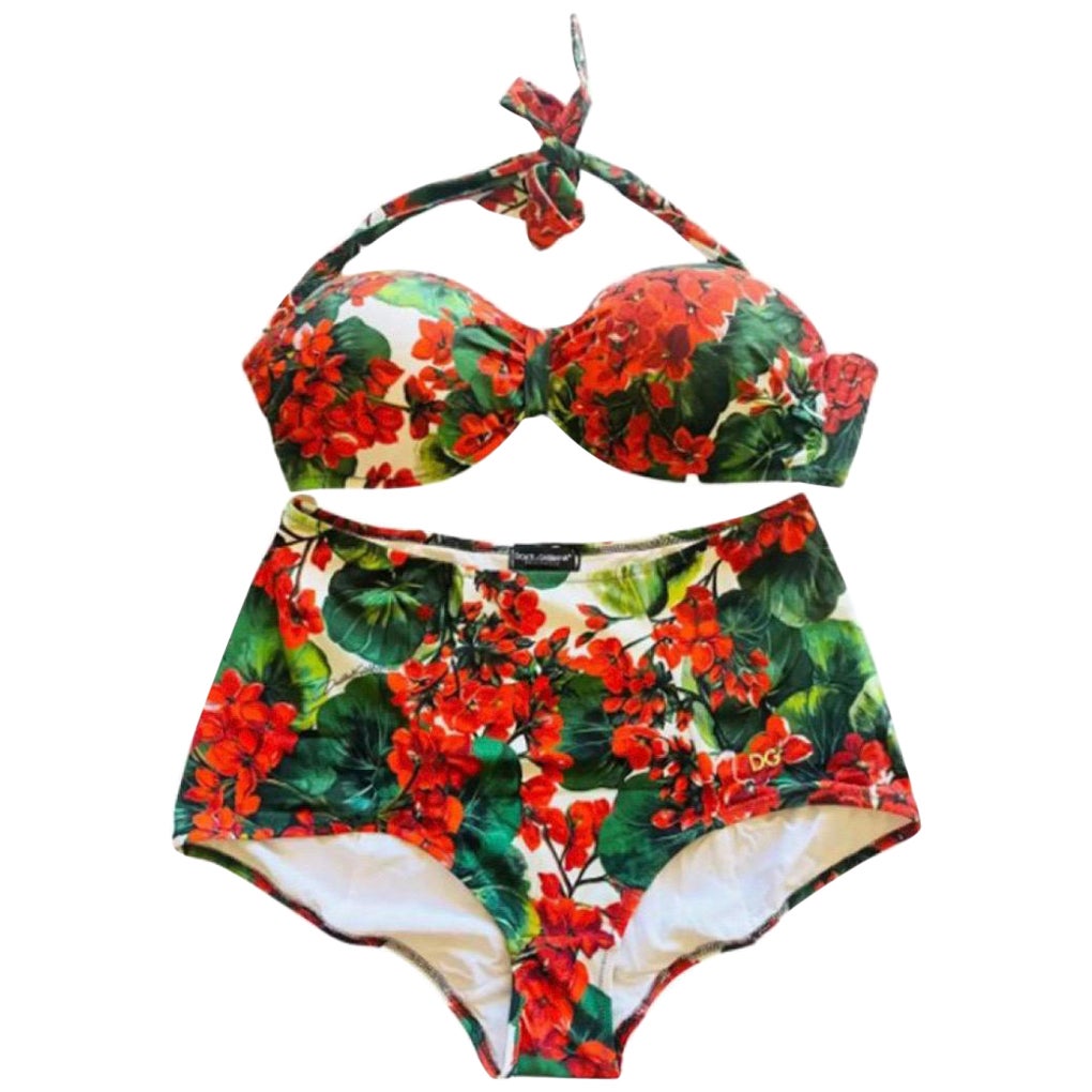 Dolce & Gabbana multicolour floral red Geranium swimwear beachwear bikini set  For Sale