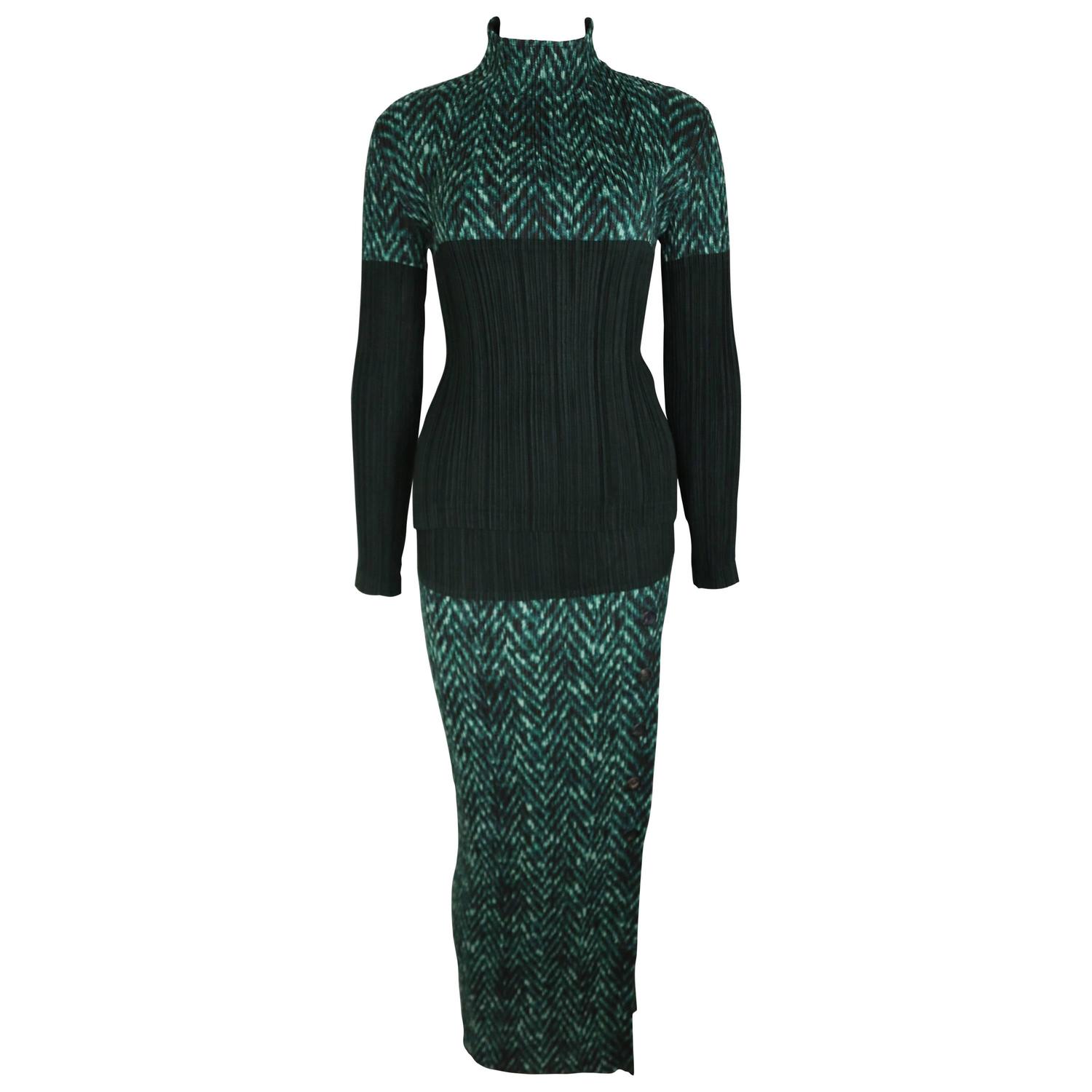 Issey Miyake Chevron Print Pleated Long Sleeves Two Pieces Top and Long