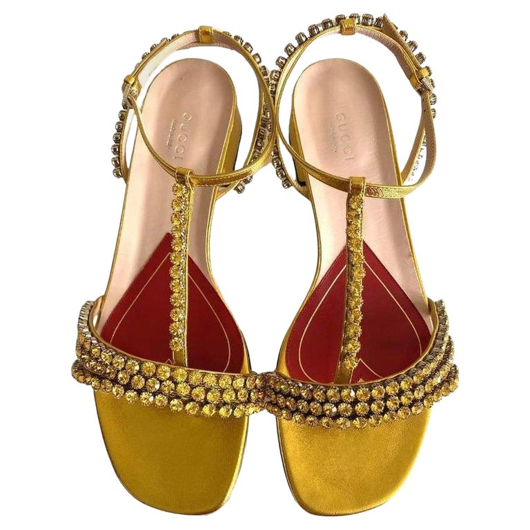 Gucci Bertie Embellished Metallic Leather Sandals IT 39 For Sale