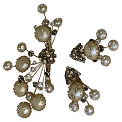 1950s Ballet Large Shooting Star Rhinestone & Pearl Brooch and Earring Set
