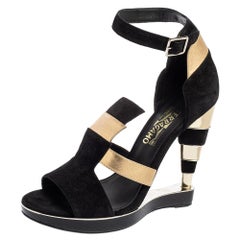 Salvatore Ferragamo Lexus Plateausandalen aus schwarzem/goldenem Leder Größe 39,5