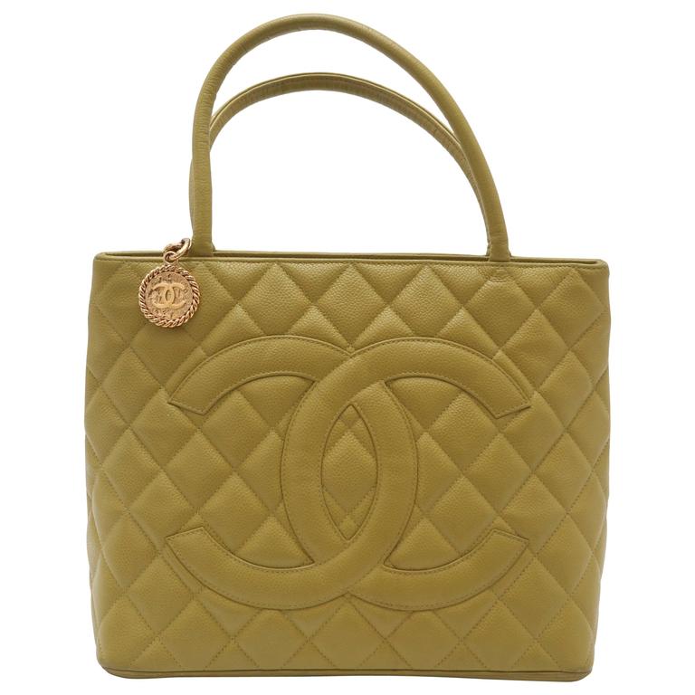 2003-2004 Chanel Lime Green Medallion Tote For Sale at 1stDibs