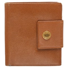 Portefeuille compact Bvlgari en cuir marron avec quincaillerie de couleur dorée et logo tissé