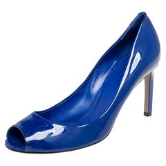 Gucci - Escarpins à bout ouvert en cuir verni bleu à l'encre, taille 38