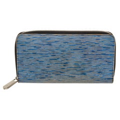 Louis Vuitton Blue Epi Leather Zippy Wallet with epi leather, gold-tone hardware