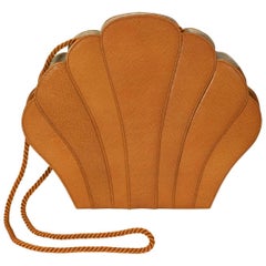 Pochette "Clam" Renaud Pelligrino en cuir